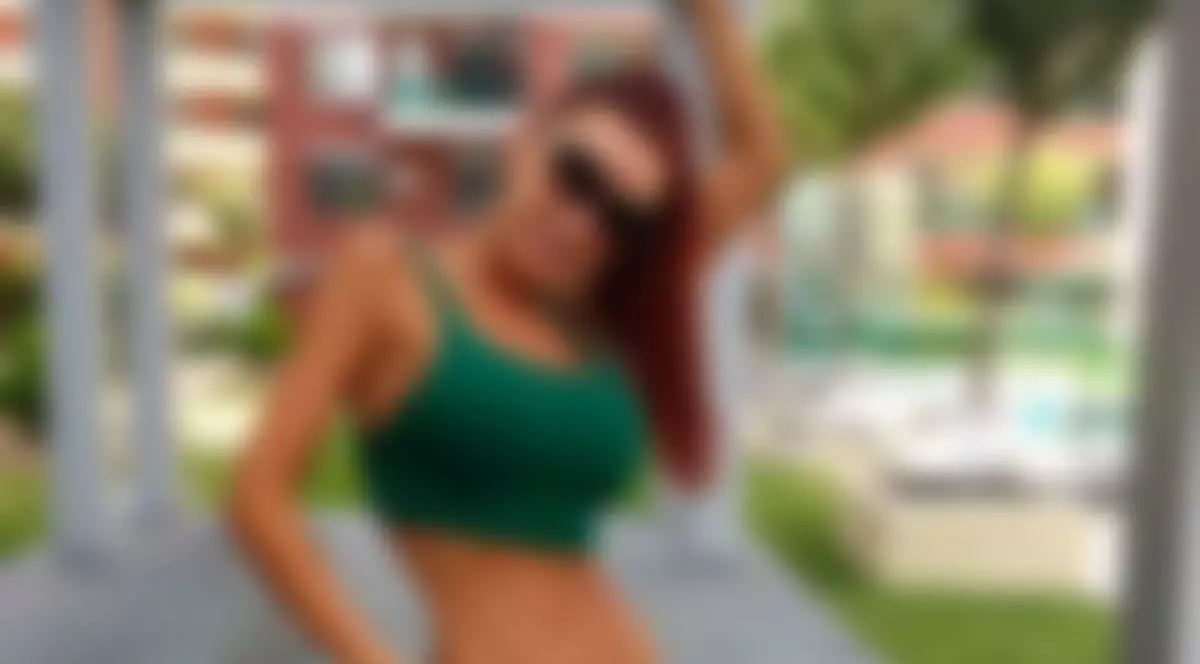 Doar silicoanele au mai rămas de ea. Imaginea cu care Bianca Drăgușanu șochează