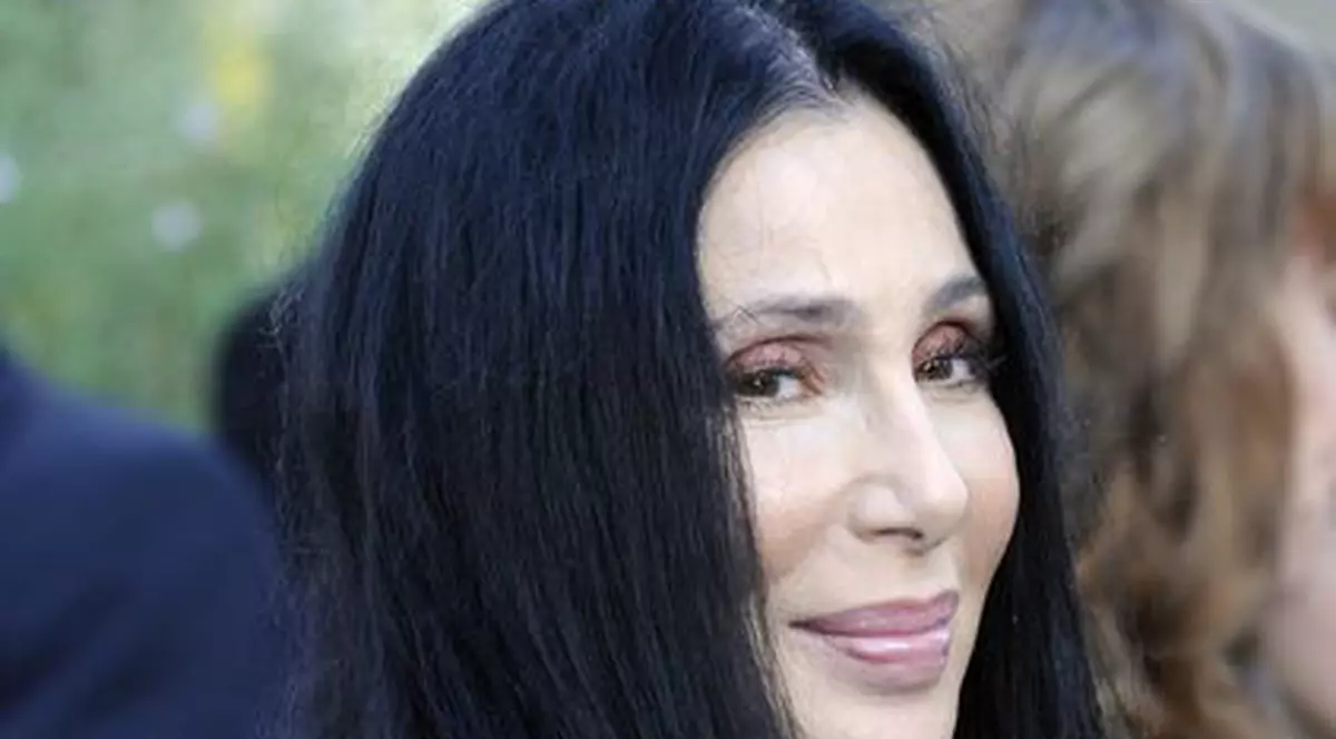 Cher şi-a anulat concertele din cauza unor probleme de sănătate