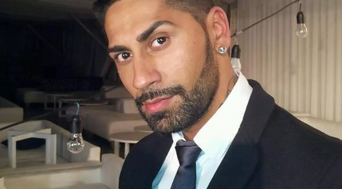 Connect-R s-a făcut de râs la primul sărut: "Am speriat fata"