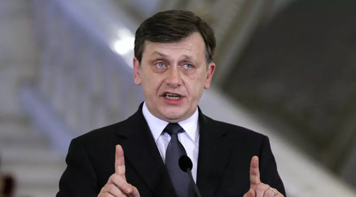 S-A RĂZGÂNDIT! Antonescu, despre retragerea din politică: "Nu mai sunt legat de niciun rămăşag" 