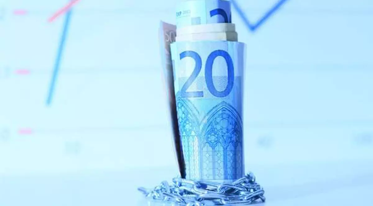 România, locul IV în topul ţărilor din UE cu cea mai scăzută datorie publică