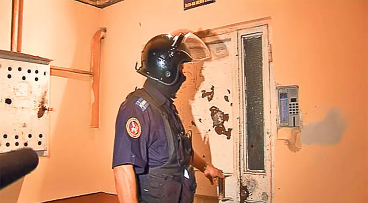 Percheziţii la suspecții de tâlhării și spargeri de locuințe din Timiş