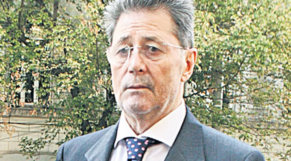 ŞOCANT! CORNEL DINU A VRUT SĂ SE SINUCIDĂ! Cine l-a salvat în ultima clipă