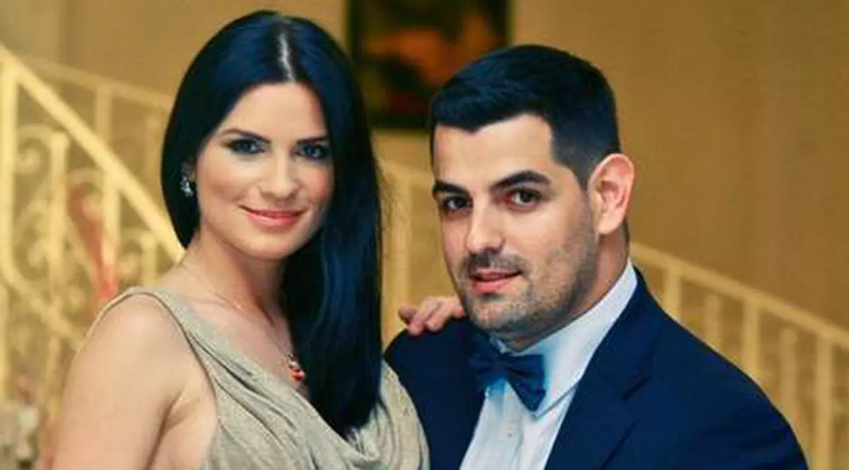 Ellie White, însărcinată în luna a patra: "Am avut schimbări drastice în meniu"