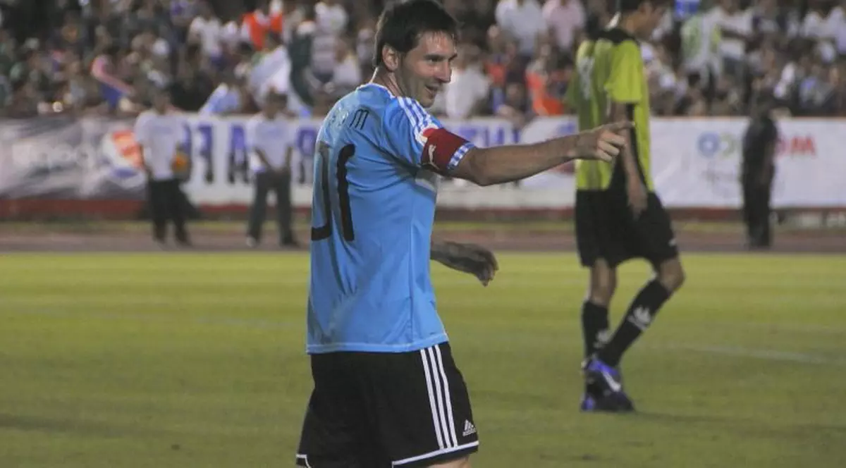 Amicalul Dinamo - FC Barcelona se va difuza la televizor! Vezi ce televiziune a cumpărat drepturile tv!