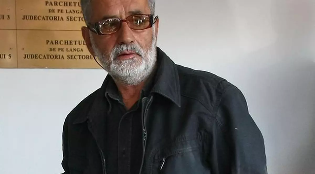 Războiul continuă! REACŢIA lui Ion Manole după ce a aflat cum a făcut-o Petru Mircea fericită pe "Fata cu părul de foc" în noaptea morţii ei!