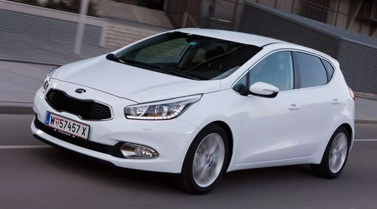 Noua Kia Cee'd disponibilă în România de la 14.856 de euro