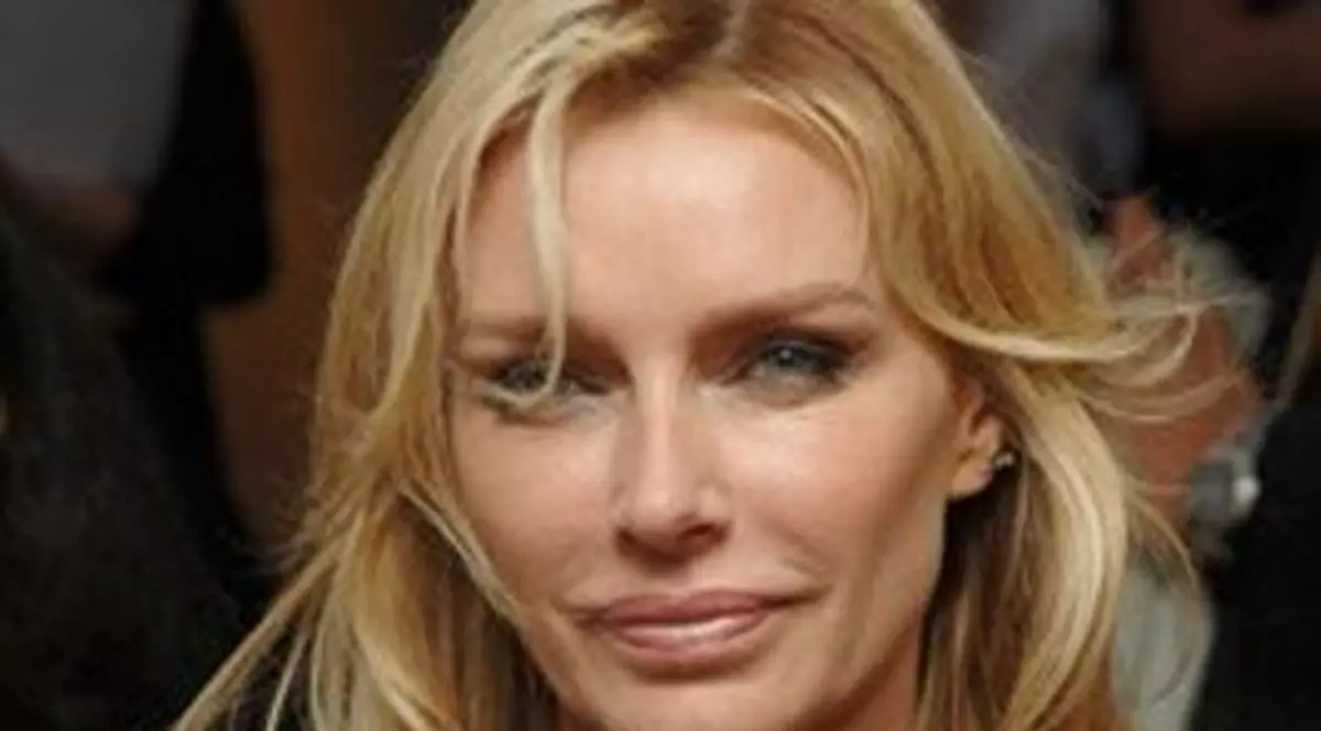 FOTO. Bunăciunea asta a fost prima nevastă a ”Tăticului Playboy”