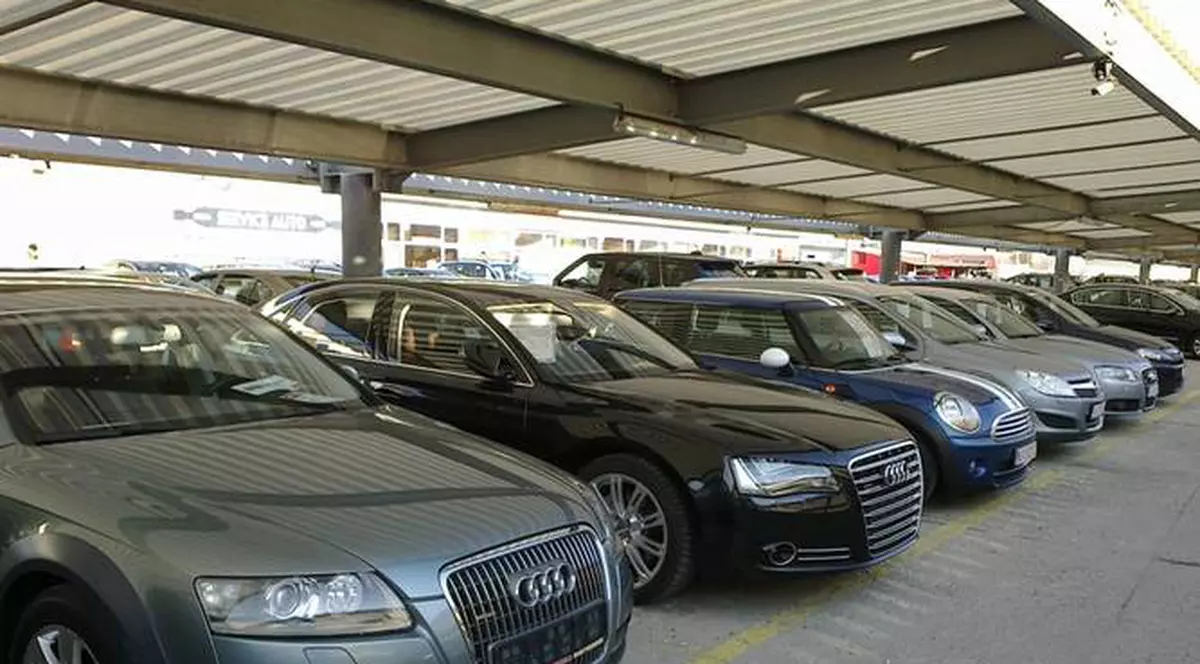 România se umple de maşini second hand! Vezi care e marca preferată a şoferilor români