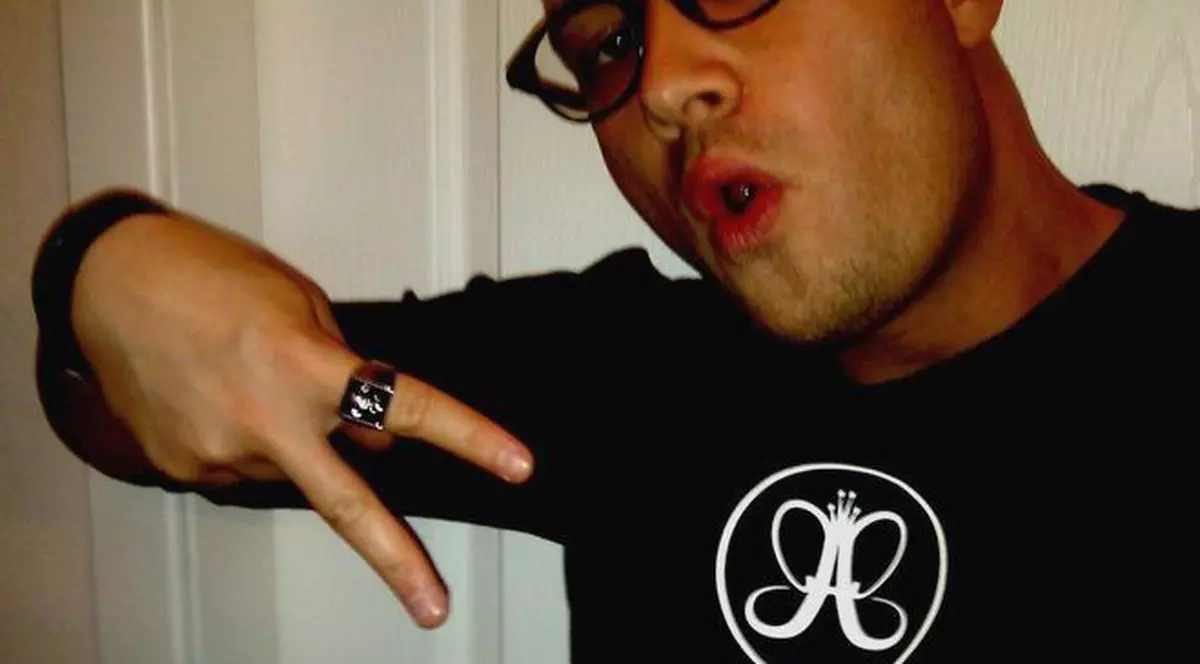 Dichiseanu l-a ÎNFURIAT pe Bendeac. Uite ce îi răspunde, după ce a fost numit "măscărici" şi "actor de circ"!