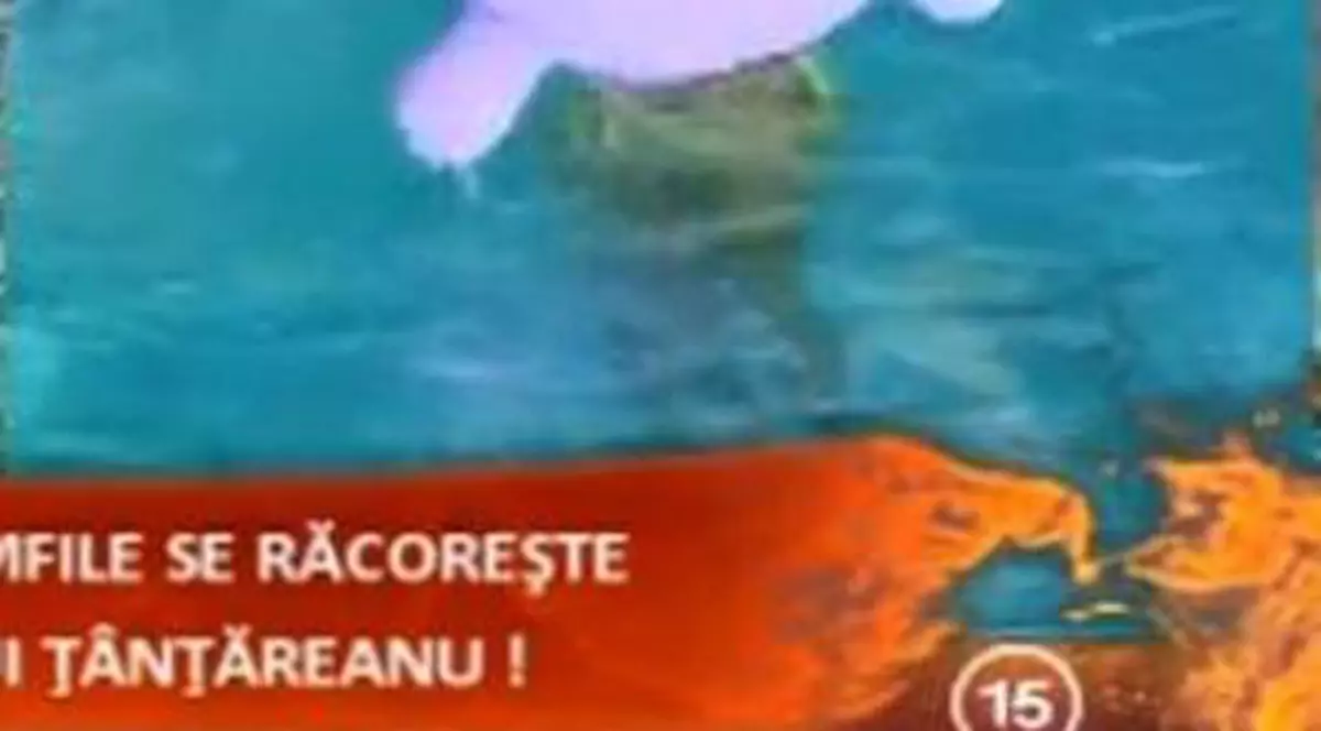 PRINȘI în FLAGRANT! Mădălina Pamfile s-a distrat toată noaptea cu Țânțăreanu în piscină! VIDEO