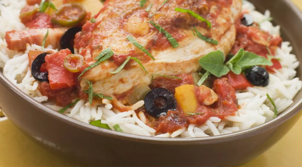 PIEPT DE PUI PE PAT DE OREZ 