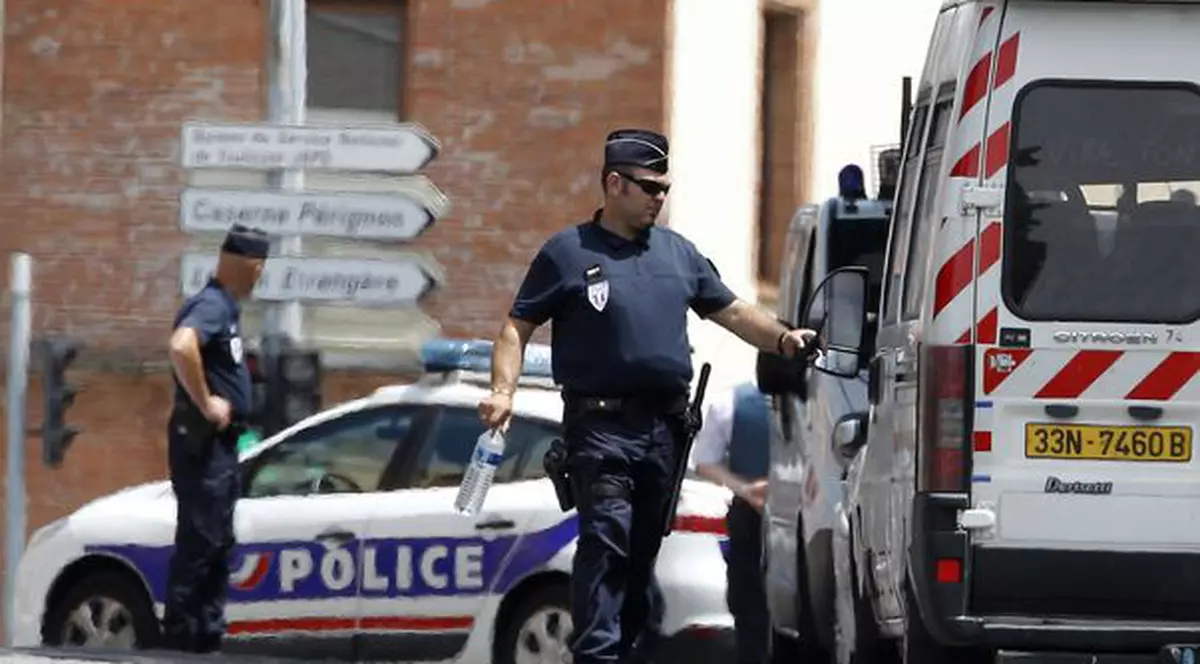 Şoferii din Franţa sunt obligaţi să aibă etilotest asupra lor