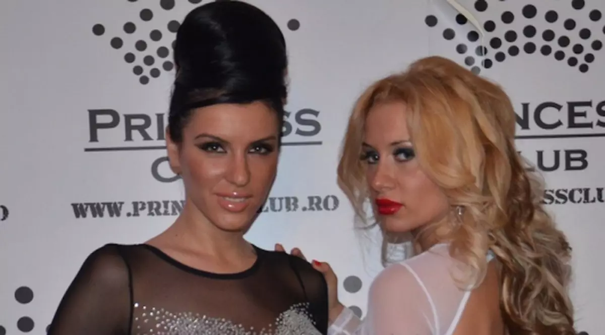 Simona Traşcă şi Cristina Roman PÂRJOLESC NISIPUL... în centrul Bucureştiului