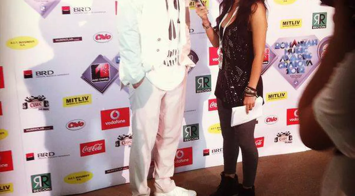 Sânziana Negru îl vrea pe Smiley. Are de gând să înceapă o nouă relație cu el