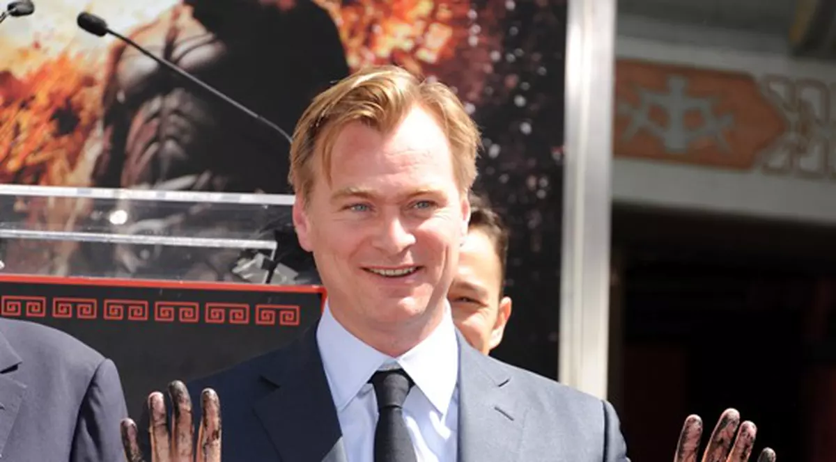 Este unul dintre cei mai mari regizori ai lumii, dar nu are nici  celular, nici adresă de e-mail. Vezi de ce Christopher Nolan refuză beneficiile tehnologiei!