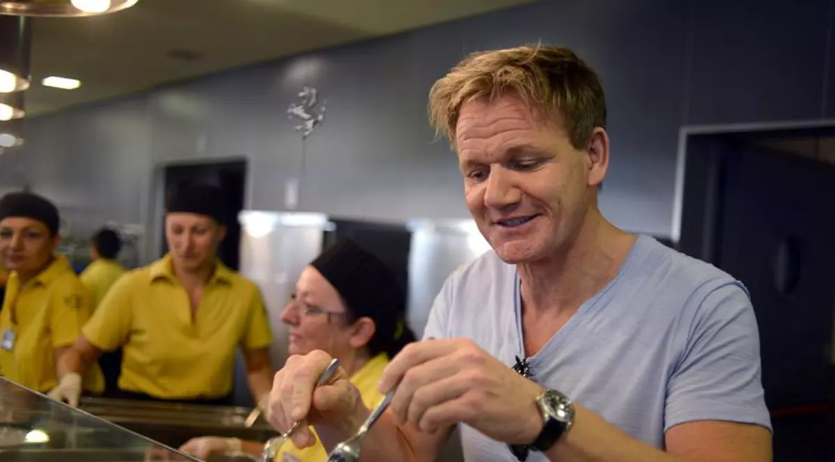Să tot faci mâncare! Gordon Ramsay este cel mai bogat bucătar din lume cu 38 de milioane câştigate într-un an!