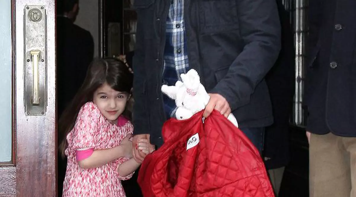 Fabulos! Tom Cruise va plăti o pensie alimentară de 10 milioane de dolari