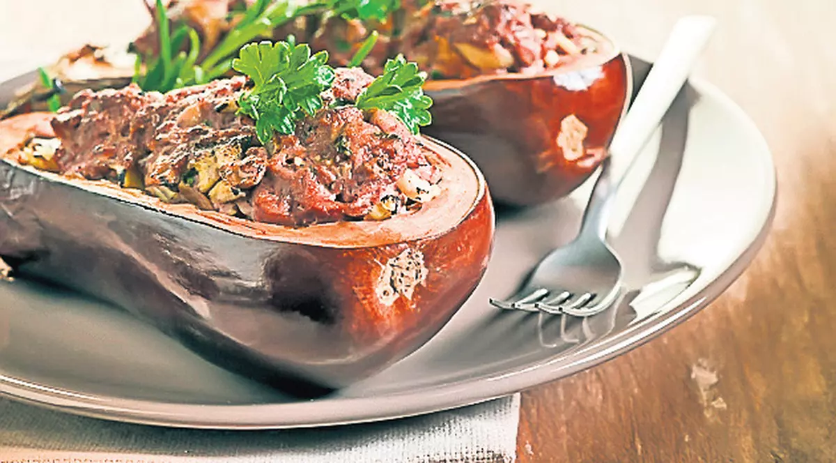 Vinete umplute cu legume | O reţetă pe zi