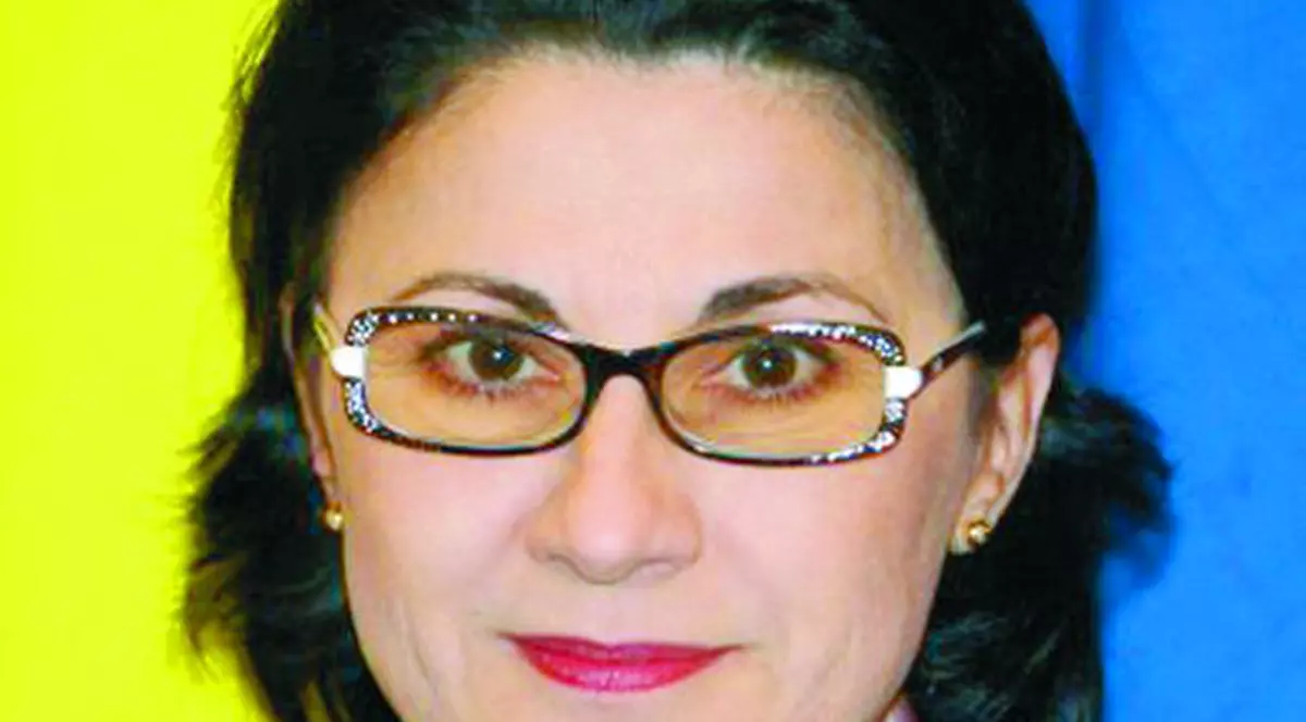 Uluitor! Sechestru pe microbuzul de transport şcolar din comuna natală a ministrului Educaţiei