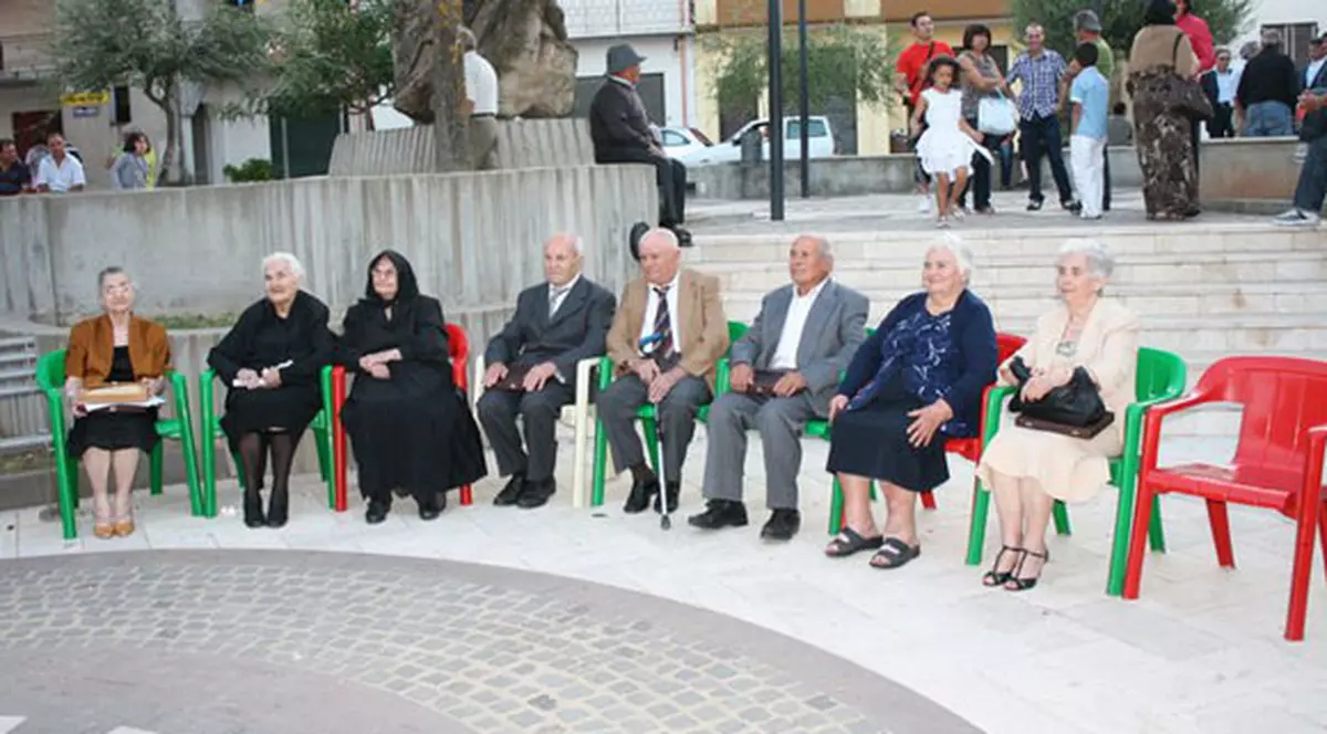 O familie din Italia deţine recordul de longevitate: 818 ani