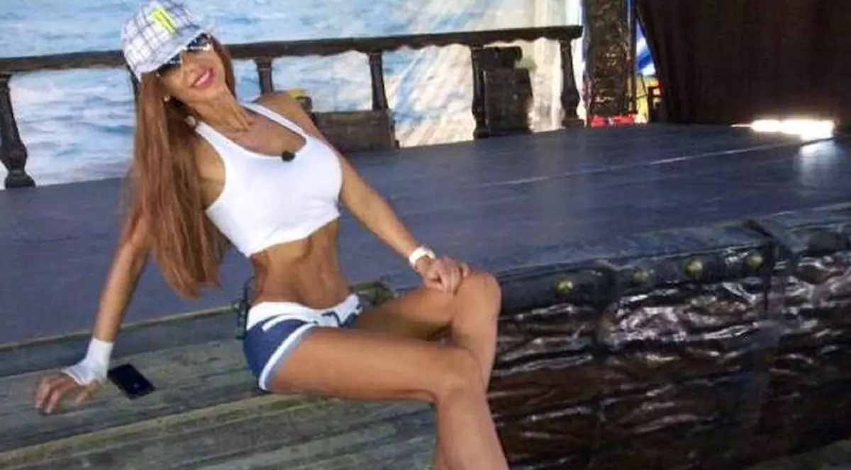 CELE MAI ŞOCANTE imagini cu Bianca Drăguşanu! FOTO