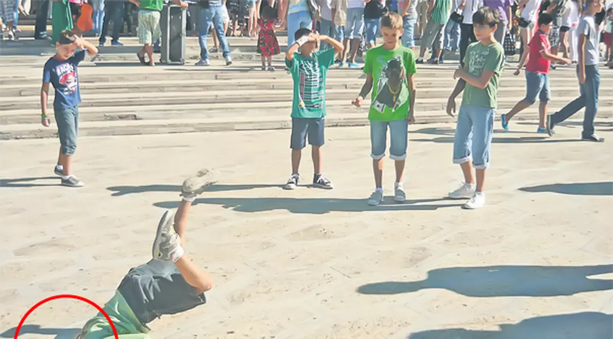 Dansează la «Românii au talent» pentru frăţiorul mort! EXCLUSIV
