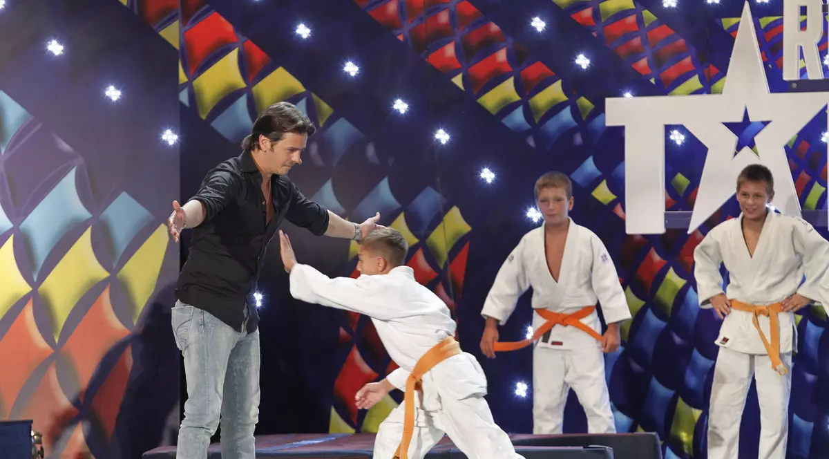 Blestemul concurenților respinși? Mihai Petre a fost pus la pământ!