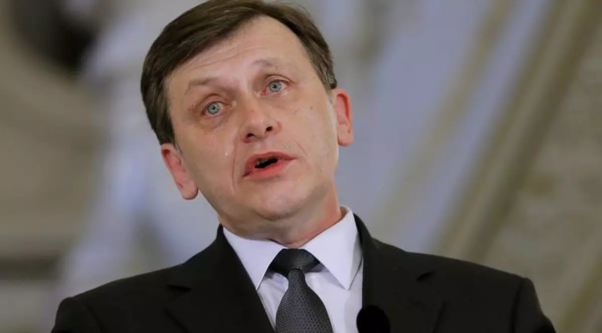 CSM îi răspune DUR lui Crin Antonescu