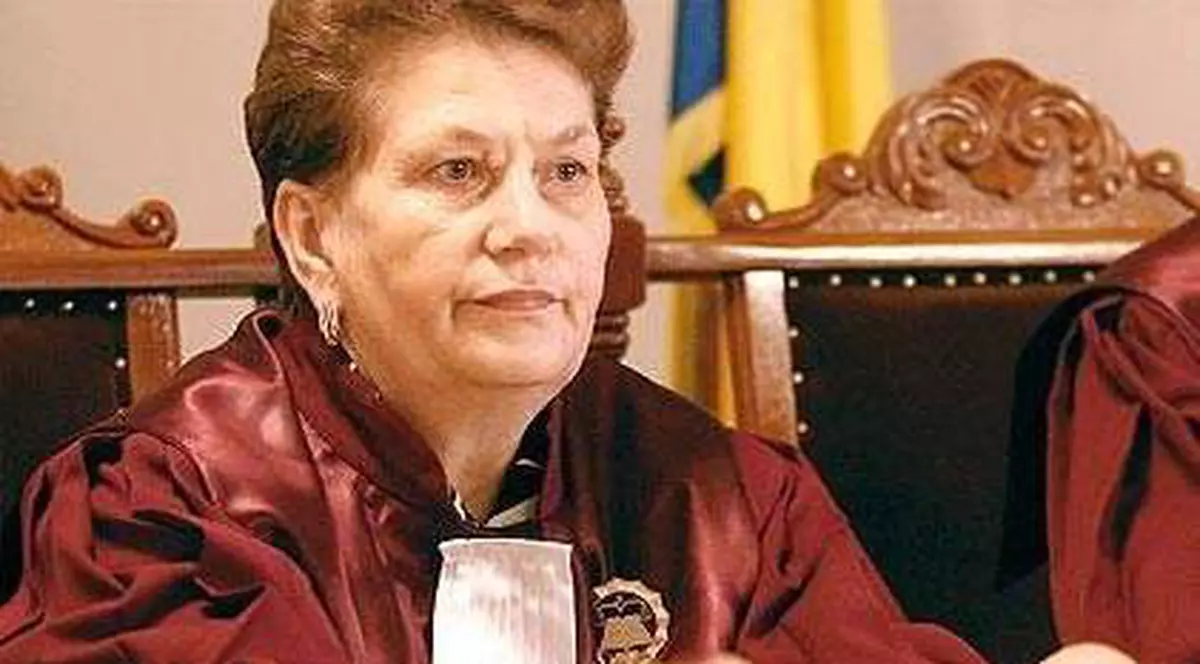DEZVĂLUIRI ZGUDUITOARE ale judecătoarei CCR Aspazia Cojocaru. "Eu NU VREAU SĂ FAC PUŞCĂRIE!"
