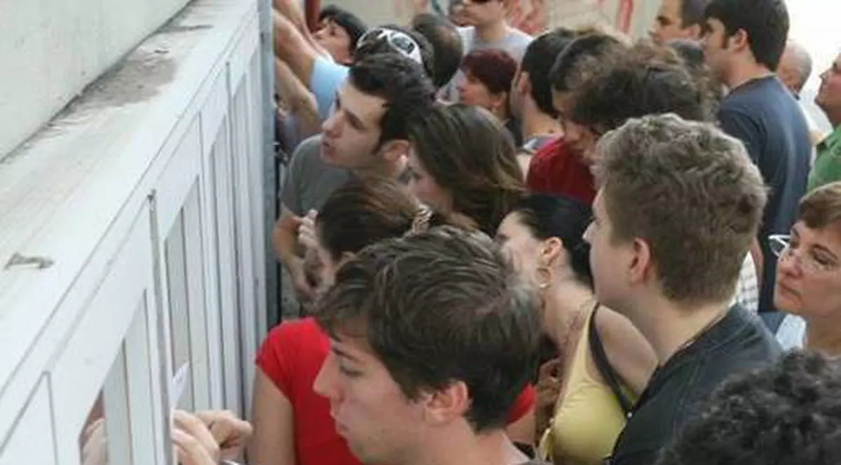 BACALAUREAT, sesiunea august-septembrie: Aproape 100.000 de candidați vor începe luni examenele