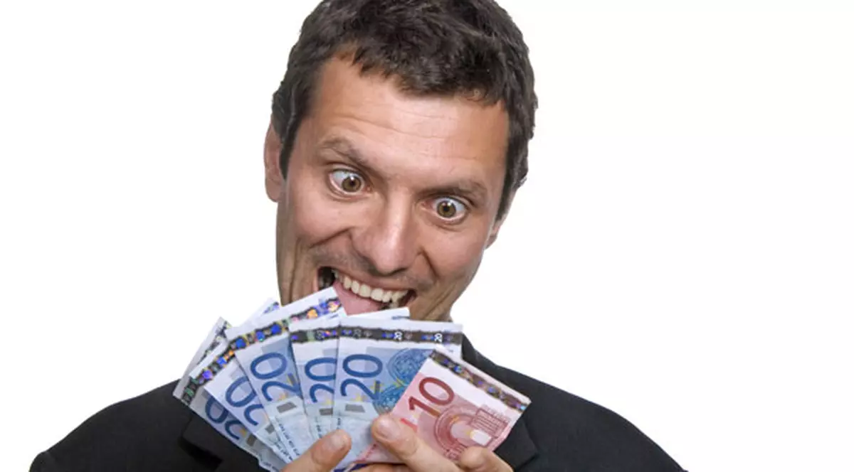 Iată ce spun unii dintre câştigătorii la Loto: «Banii picaţi din cer îţi pot lua minţile»