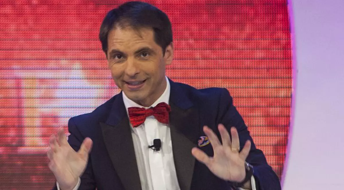 Dan Negru: "Mă lasă rece Lady GaGa. E debilă fata!"