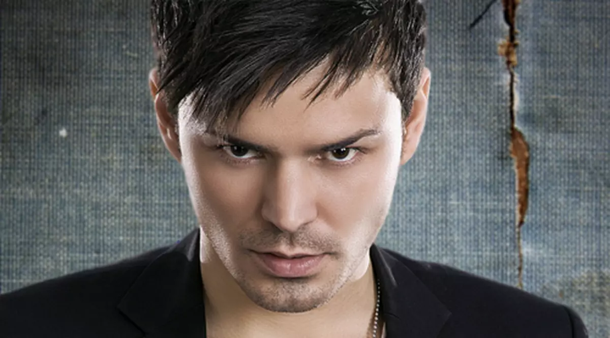 Dony, cel mai râvnit burlac, concertează azi la Mamaia 