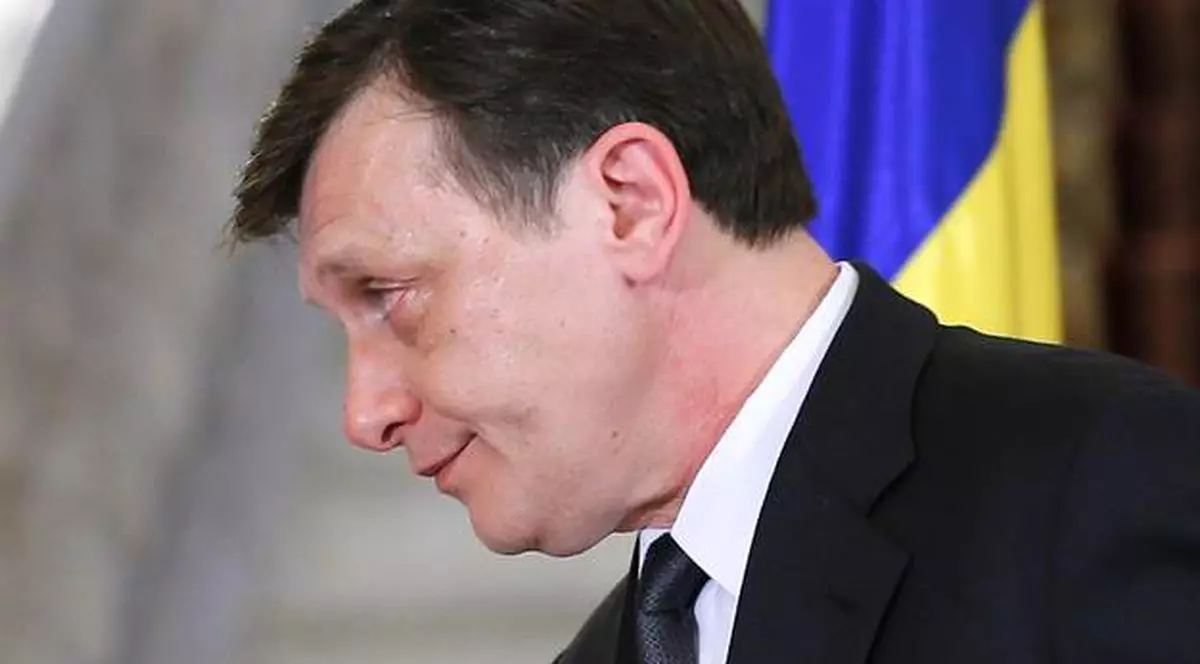 BLESTEMUL LUI CRIN ANTONESCU! Asta îl poate urmări toată viaţa!