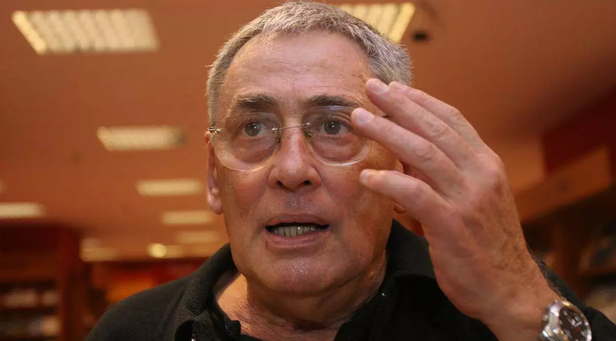 SCANDAL MONSTRU LA MAMAIA! Moculescu S-A MILOGIT în ultimul hal pentru PREMIUL DE 5.000 DE EURO!