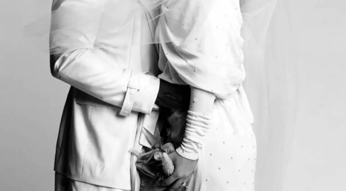 IMAGINEA CU CARE LADY GAGA ŞI-A ŞOCAT FANII! S-A MĂRITAT?