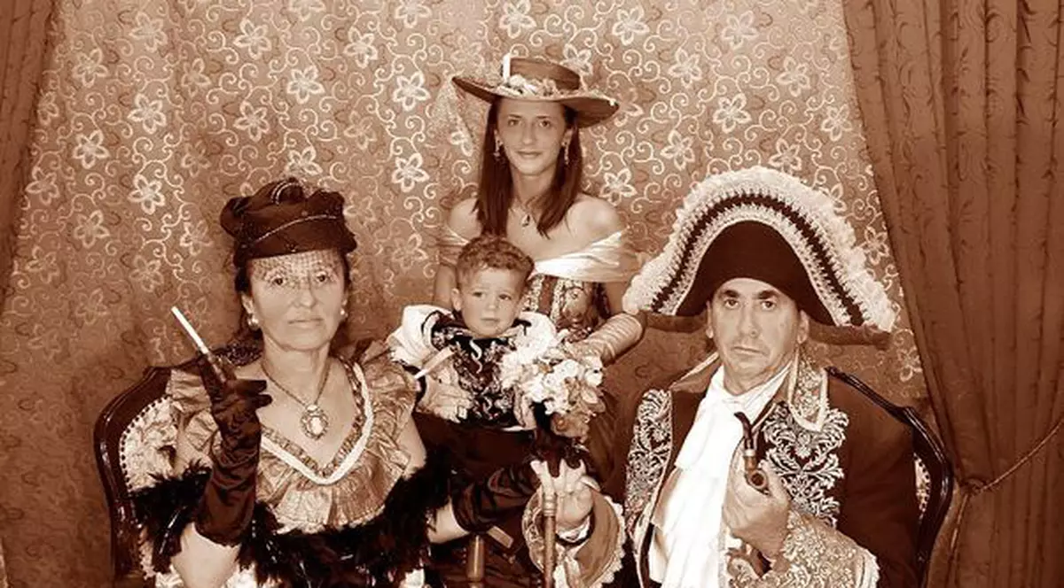 Cam aşa ar fi arătat Mara Bănică dacă trăia în urmă cu 200 de ani