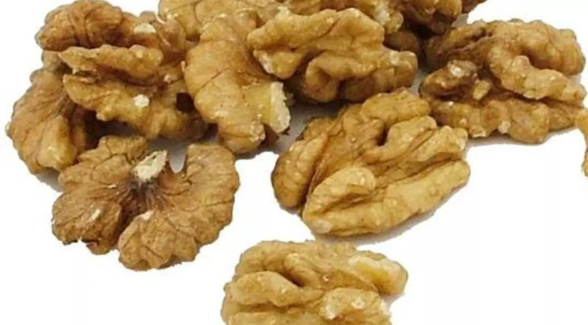 Miezul de nucă ajută la calitatea spermei