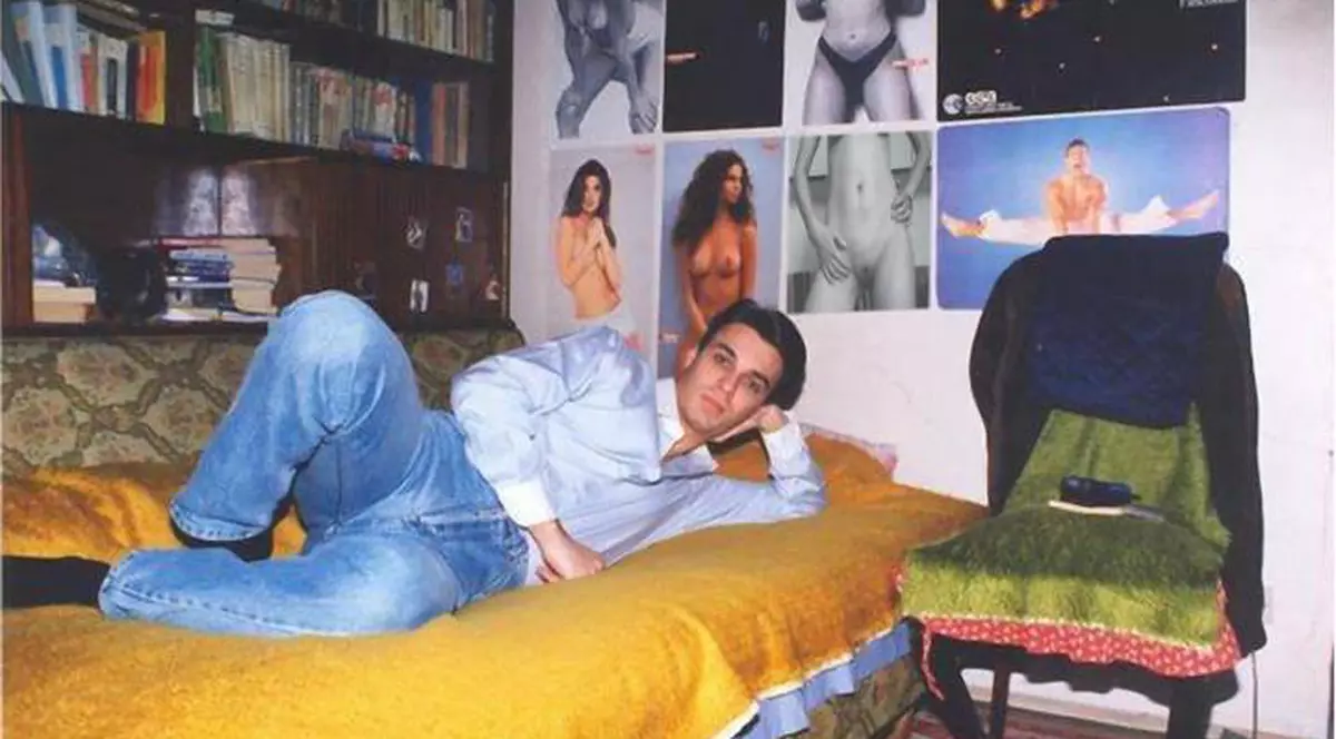 ADEVĂR SAU ...PHOTOSHOP? O POZĂ DEOCHEATĂ cu Mircea Badea a înnebunit internetul