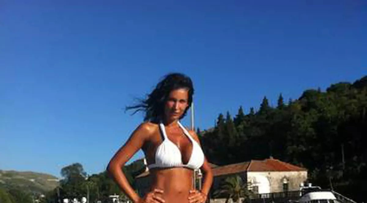 O crezi? Nicoleta Luciu: ”Eu nu mă înfometez deloc”. Vezi dieta zilnică a vedetei!