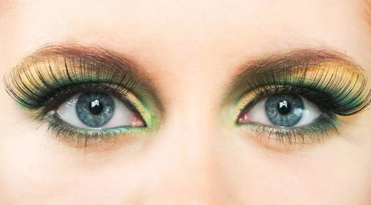 Vrei să ai cei mai frumoşi ochi? Ia măsuri urgente!