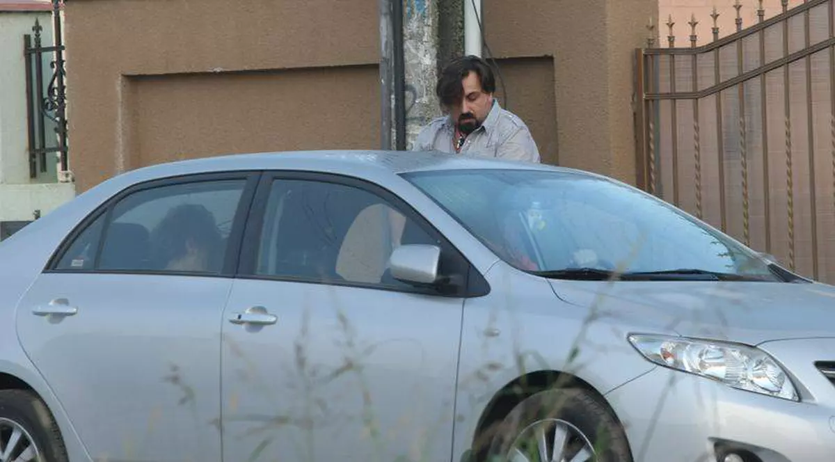 Ion Manole a dezvăluit, după accidentul provocat de Petru Mircea, de ce nu voia Mădălina să-şi vadă soţul la volan