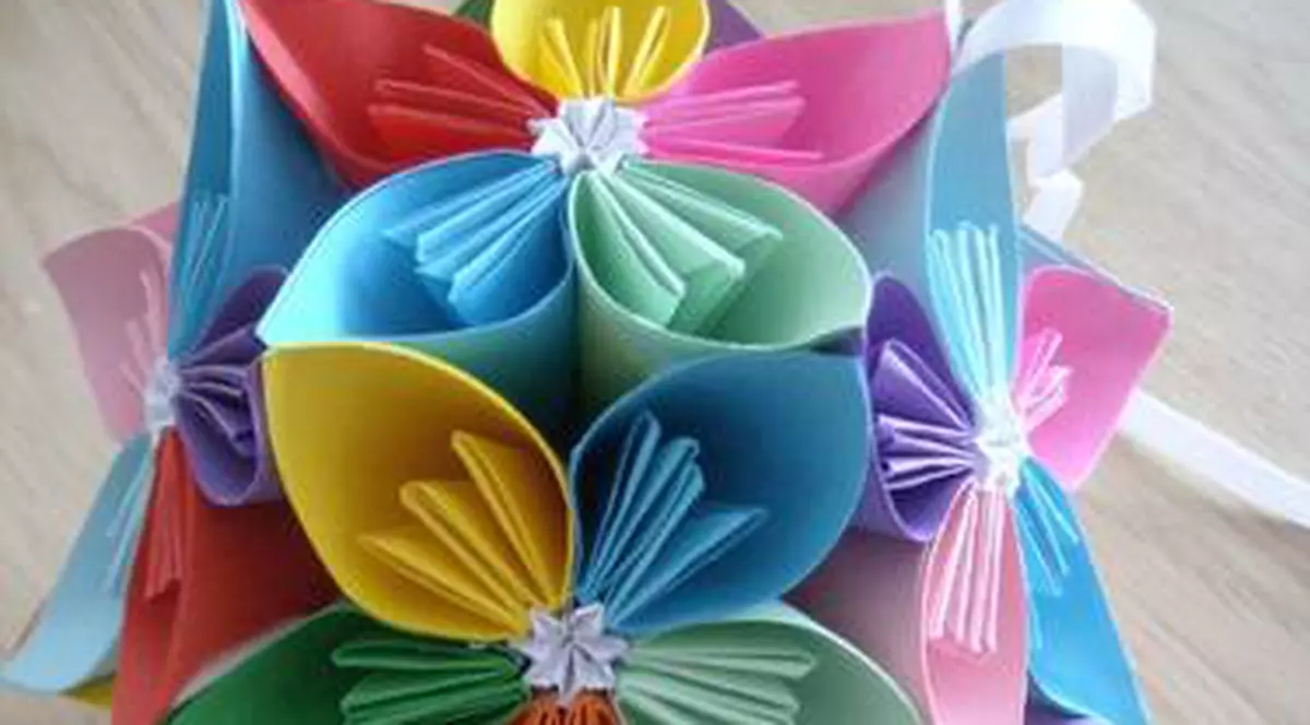 Festival de origami şi...împletituri japoneze la Muzeul Satului