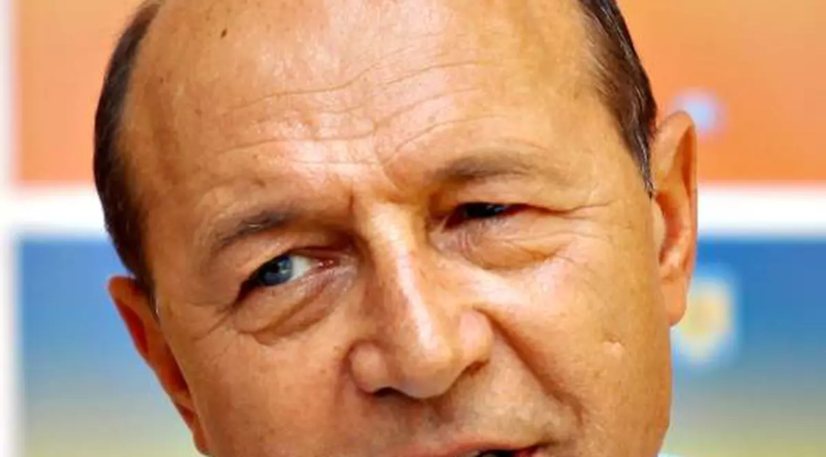 SCENARIU-BOMBĂ! SOARTA LUI BĂSESCU se DECIDE AZI? Planul secret al CCR | LIVE UPDATE