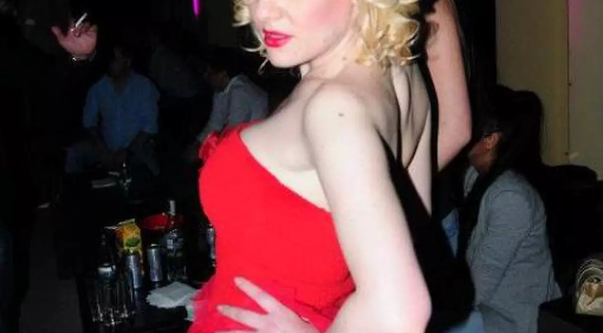 Rouge şi-a montat camere de luat vederi într-un urs de pluş!