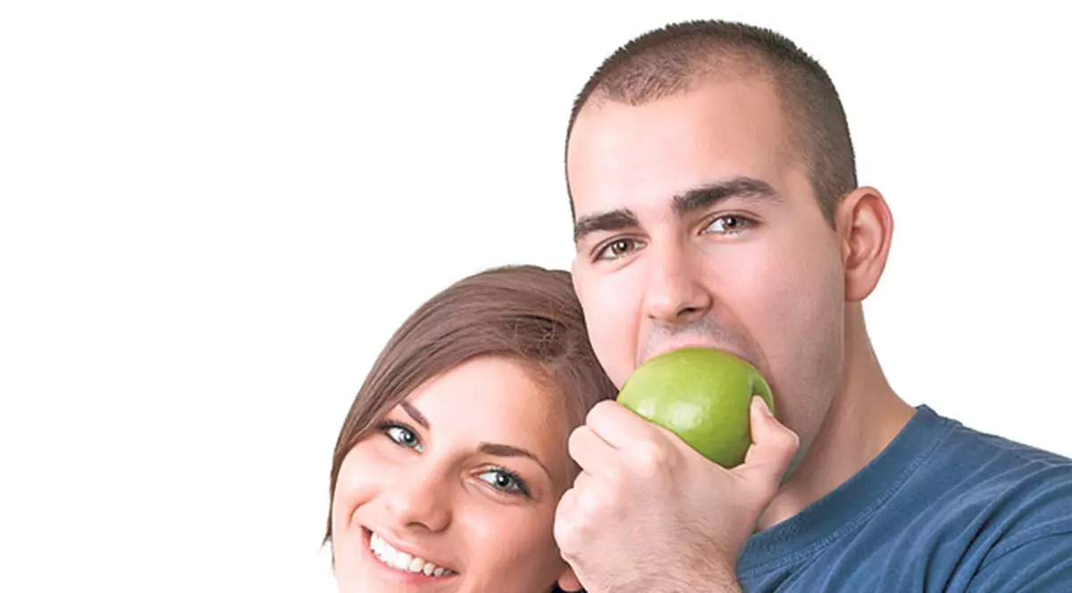 Jos kilogramele puse în vacanţă! Află ce este bine să mănânci ca să scapi de ele uşor