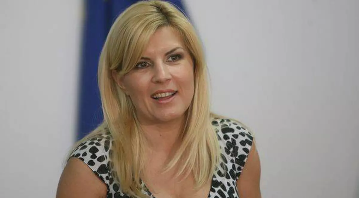 ELENA UDREA în POZA DE SCANDAL a momentului