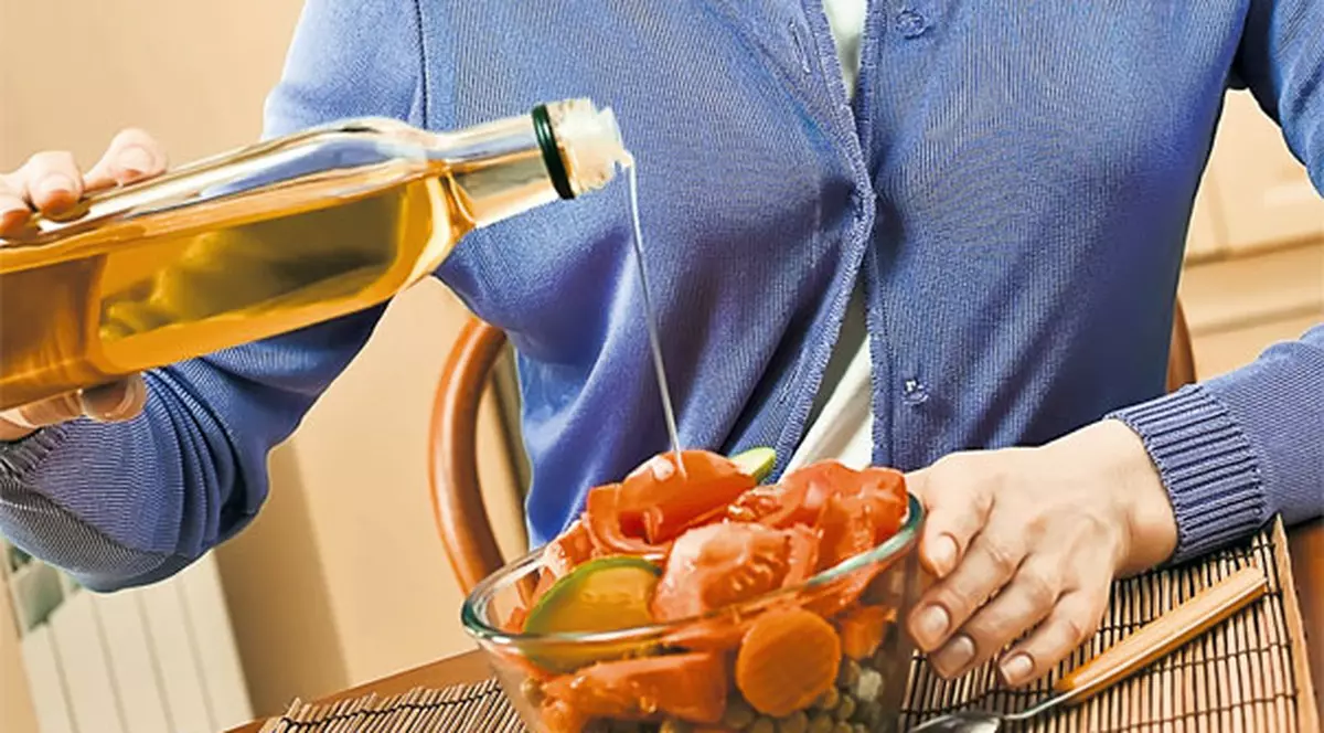 Uleiul de măsline te apără de ulcer şi de gastrită! Acest aliment te ajută și să-ți păstrezi greutatea