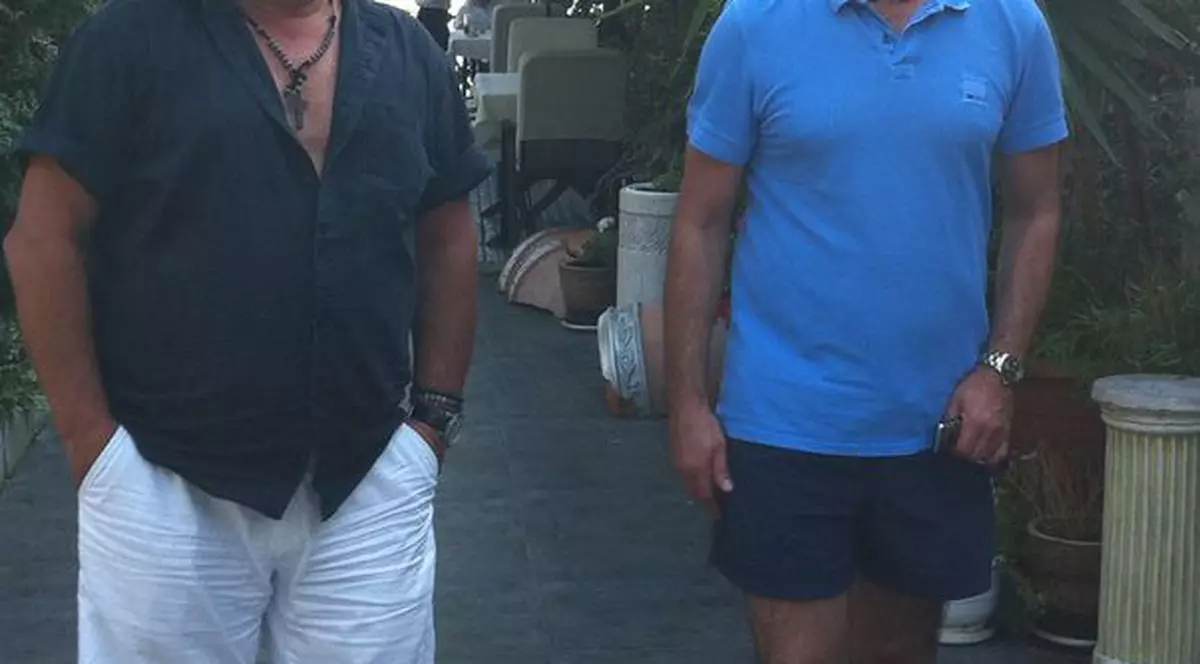 Întâlnire SPECTACULOASĂ la Mamaia! Două VEDETE de TOP din România s-au distrat împreună la malul mării!